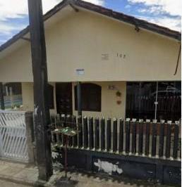 Casa · 300m² · 4 Quartos · 3 Vagas · Casa para venda em Antonina de 300.00m² com 4 Quartos e 3 Garagens