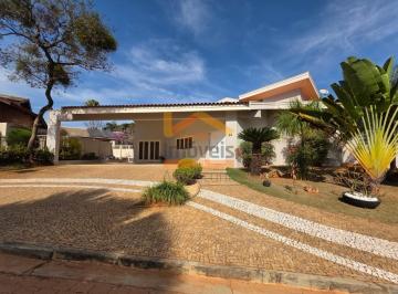 Casa · 354m² · 3 Quartos · 6 Vagas · Casa de Condomínio para venda em Vale Das Paineiras de 354.00m² com 3 Quartos, 1 Suite e 6 Garagens