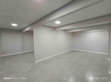Comercial · 500m² · 2 Quartos · 10 Vagas · Galpão / Depósito / Armazém para venda e aluguel em Primavera de 500.00m² com 2 Quartos e 10 Garagen