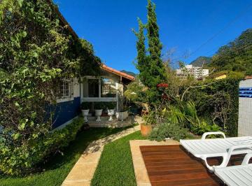 97d5a8e52474b08cb0eee873c74bcf24f4eda050 · Elegância no Bairro do Alto: Casa Linear e terreno plano com lazer privativo a poucos passos do Comé