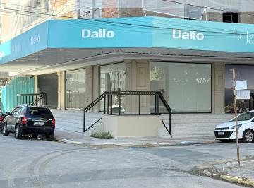Comercial · 134m² · Alugo Sala Comercial com 134m² no Centro de Itapema