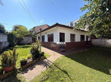 4870302faed1ea348eb3b66af2afb1b6ccd18929 · Casa com 4 quartos para alugar, 105 m² por R$ 2.644/mês - Capão da Imbuia - Curitiba/PR