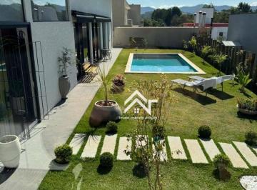 95ed1073d1aeb9fdb6b343c4d428951af41babbd · Casa para alugar, 270 m² por R$ 17.437,00/mês - Tanque - Atibaia/SP