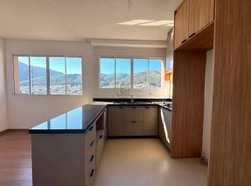 amzko82ytzhngq5zgmzndc0_md · Excelente Apartamento à Venda na Região Central