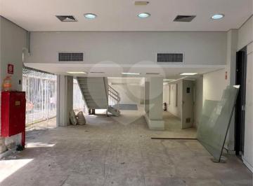Comercial · 496m² · 6 Vagas · Loja à venda em Boqueirão - SP