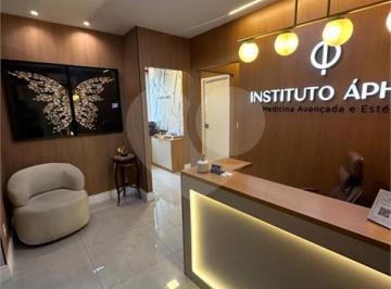 Comercial · 130m² · 3 Vagas · Salas à venda em Vila andrade - SP