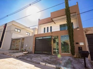 Casa de 5 quartos, Brasília · QE 50 NO guara II de Pavimento para VENDER RÁPIDO