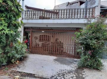 Casa de 3 quartos, São Paulo · CASA ESPAÇOSA EM LUGAR CALMO E BEM LOCALIZADO