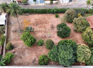 Terreno , Pirassununga · VENDO EXCELENTE TERRENO COM 1.365,67 M² NO JARDIM PAVESI – PIRASSUNUNGA/SP