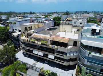 Apartamento en Venda de 3 quartos Recreio dos Bandeirantes · Excelente Cobertura Linear com 3 Quartos (2 Suítes)