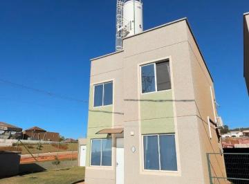 Casa de 3 quartos, Brasília · ALTO MANGUEIRAL CASA TRÊS QUARTOS COM SUÍTE AR-CONDICIONADO PRIMEIRA LOCAÇÃO