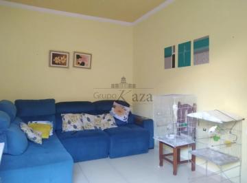Casa · 223m² · 3 Quartos · 3 Vagas · Oportunidade - Casa - Jardim dos Bandeirantes - 3 Dormitórios - 117,09m² - Estuda permuta.
