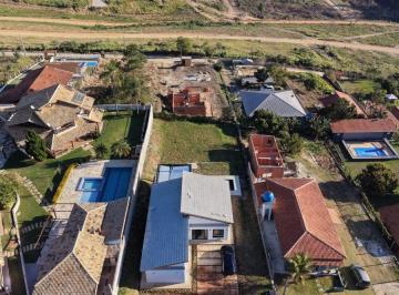 Casa de 3 quartos, · Condomínio Fechado : Castelo Branco km 65