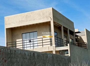 Imagem 1 · Casa de Condomínio para venda em Capivara, Iguaba Grande
