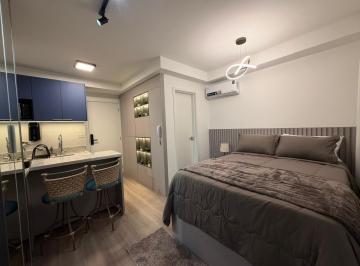 Apartamento de 1 quarto, Curitiba · Studio 100% mobiliado com vista livre e andar alto