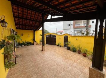 WhatsApp Image 2026-07-03 at 14.20.55.jpeg · Casa com 3 dormitórios próximo à praia no bairro Flórida Mirim