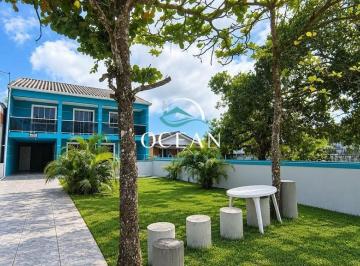 Casa · 492m² · 10 Quartos · 6 Vagas · Sobrado na praia oportunidade