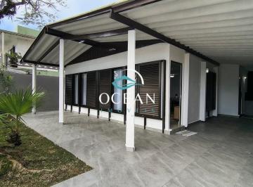 Casa · 240m² · 3 Quartos · 3 Vagas · Casa com Piscina Praia de leste Pontal do Parana