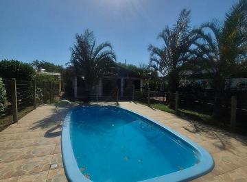 Casa · 146m² · 3 Quartos · 3 Vagas · Casa a venda no condomínio Goufe II