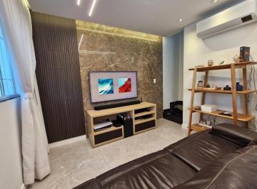 f3146064-5b30-4453-a77f-e71b55c82634 · Funcional casa em condomínio para venda com 2 quartos, sendo 2 suítes, 89m²