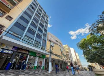 Comercial · 300m² · Sala para alugar em Londrina, Centro, com 300 m², Edificio monçôes