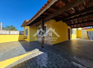 Casa · 80m² · 2 Quartos · 3 Vagas · Casa no Centro com 2 quartos