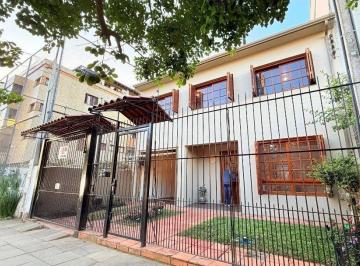 Casa · 154m² · 3 Quartos · 3 Vagas · Casa em Menino Deus