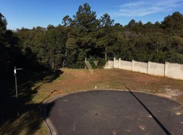 Terreno · 890m² · Lote exclusivo à venda no Condomínio Campos do Jordão, a apenas 15 minutos do centro de Curitiba