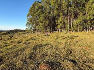 Rural · 2000m² · Chácara à venda no Residencial Mirante da Serra, Carmópolis de Minas - MG.