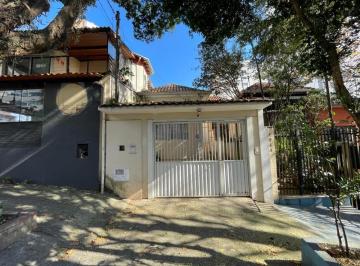 5e7707b8-c062-4f17-88ae-827f5752fef5 · Casa para venda em Vila Pompéia com 3 quartos, 130m²