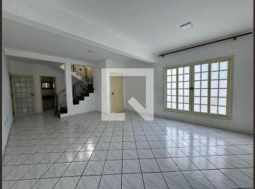 Casa · 150m² · 1 Quarto · 2 Vagas · Casa para Aluguel - Rio Tavares, 1 Quarto, 150 m² - Florianópolis