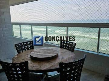 Apartamento · 112m² · 3 Quartos · 2 Vagas · Apartamento à venda com 3 dorms (1 suíte), varanda gourmet e vista mar — Frente na Av. Gov. Mário Co