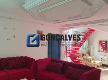 Casa · 254m² · 3 Quartos · 3 Vagas · Sobrado residencial à venda no Parque Terra Nova II | 3 dorms (1 suíte), 3 vagas