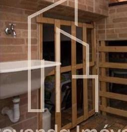 Casa · 285m² · 7 Quartos · 3 Vagas · Casa à venda na Lapa com 285m² 7 dormitórios 4 banheiros 3 vagas.
