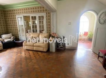 Sala · Casa com 7 Quartos no Floresta