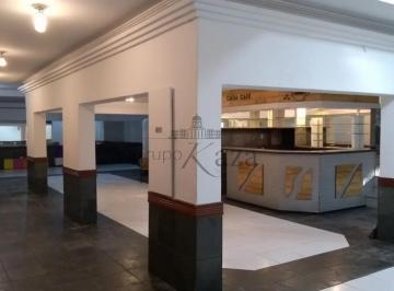 Comercial · 560m² · 1 Quarto · Casa Comercial - Itaim Bibi - 560m².