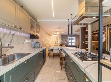 1 · Casa de condomínio com 262 m², 3 quartos sendo 2 suítes à venda no bairro Bigorrilho.