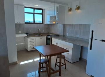 Apartamento · 58m² · 1 Quarto · 1 Vaga · Locação de apartamento na Praia da Barra | Vista Praia e Lagoa