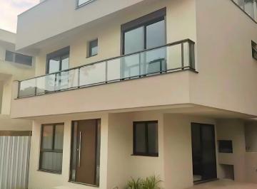 Casa · 191m² · 3 Quartos · 2 Vagas · Casa de Condomínio para alugar em Santa Felicidade de 191.00m² com 3 Quartos, 3 Suites e 2 Garagens