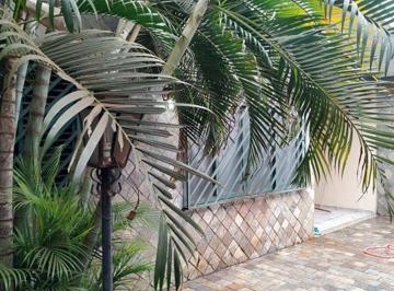 Casa de 3 quartos, Ribeirão Preto · Casa de 252 m² com 3 quartos à venda no Jardim Sumaré