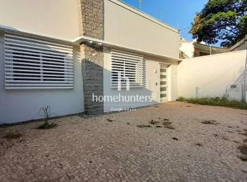 Casa · 204m² · 1 Quarto · 4 Vagas · Casa para venda e aluguel em Bosque de 204.00m² com 1 Quarto e 4 Garagens