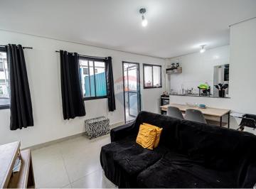 Casa · 69m² · 2 Quartos · 2 Vagas · Casa para venda em Centro de 69.00m² com 2 Quartos e 2 Garagens