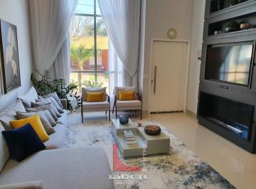 Casa · 202m² · 3 Quartos · 2 Vagas · Casa de Condomínio para venda em Res. Sunset Village de 202.00m² com 3 Quartos, 1 Suite e 2 Garagens