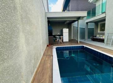 Casa · 210m² · 3 Quartos · Casa de Condomínio para venda em Suru de 210.00m² com 3 Quartos e 1 Suite