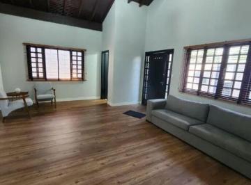 Casa · 495m² · 8 Quartos · 3 Vagas · Magnífica Casa Comercial no Bairro Goiabeiras – 495m² | 08 salas corporativas | 4 banheiros | Infrae