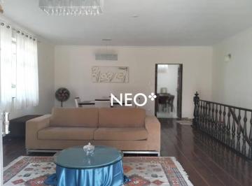 15f082f10aff425c864d4b1988b79e5110051094 · Casa Sobreposta Alta com 200 m² | 4 Dormitórios e Garagem para 3 Carros