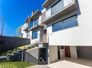 Casa · 179m² · 3 Quartos · 3 Vagas · Sobrado com 3 suítes à venda no Mossuguê