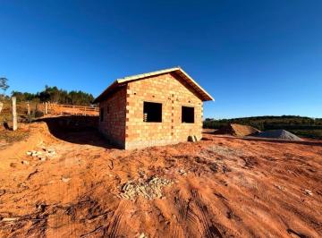 Foto 01 · TERRENO COM CASA COM ÁREA TOTAL  DE 2.000 M² EM PIEDADE DOS GERAIS/MG