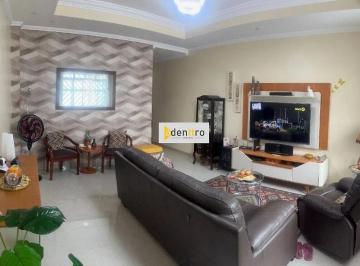 Casa · 150m² · 3 Quartos · 2 Vagas · Sobrado Geminado 3 Quartos com 3 Suítes e 150m² - Embaré