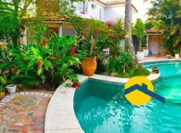 Casa · 206m² · 3 Quartos · 2 Vagas · Casa para venda em Itaipu - Niterói -Rio de Janeiro.